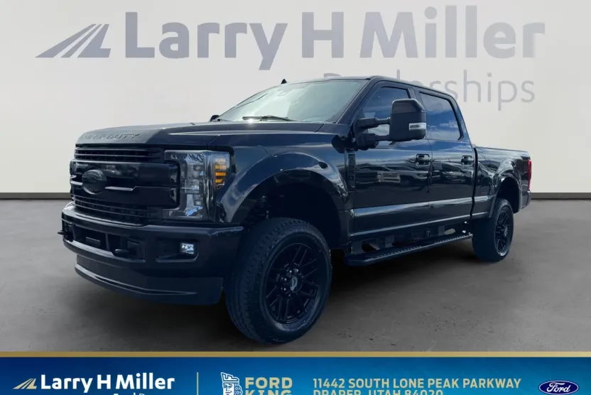 2019 Ford F-350 Lariat photo 1