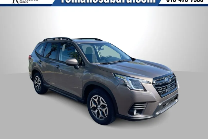 2023 Subaru Forester Premium photo 1