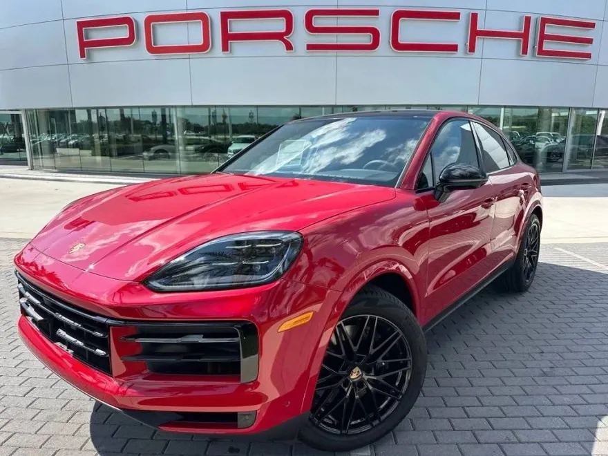 2026 Porsche Cayenne Coupe photo 1