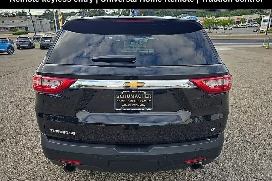2019 Chevrolet Traverse Cloth 1LT photo 1