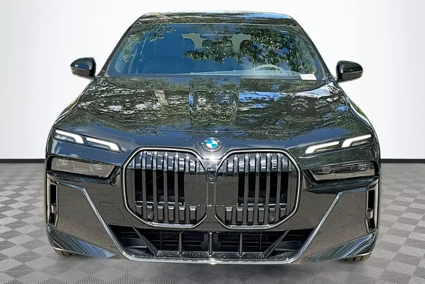 2025 Bmw 760i xDrive photo 1