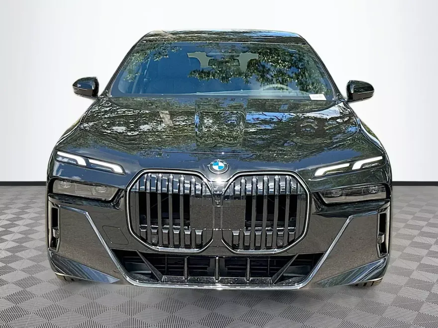 2025 Bmw 760i xDrive photo 1