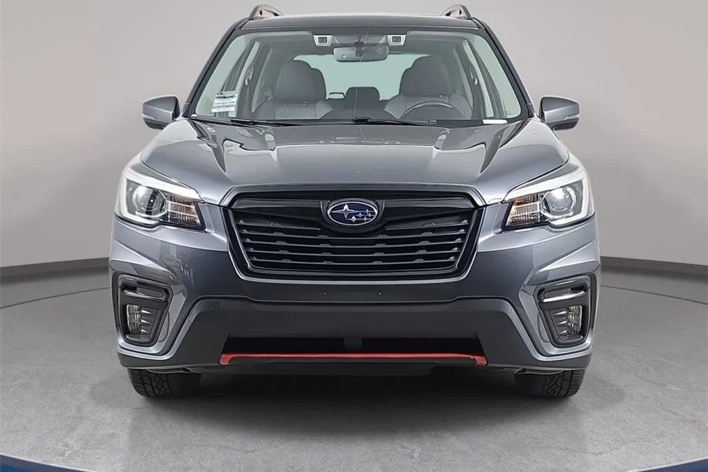 2020 Subaru Forester Sport photo 1