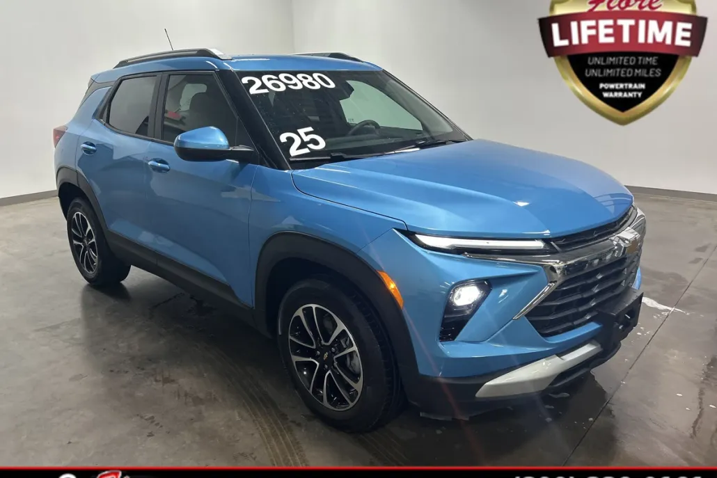 2025 Chevrolet Trailblazer LT photo 1