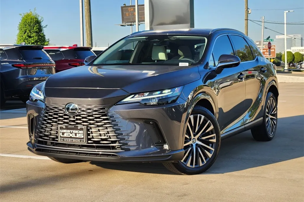 2025 Lexus RX photo 1
