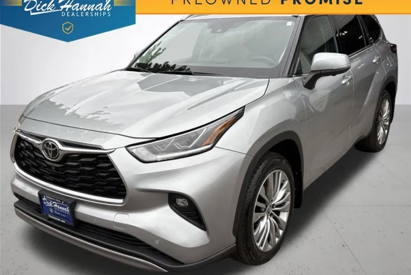 2024 Toyota Highlander Platinum photo 1