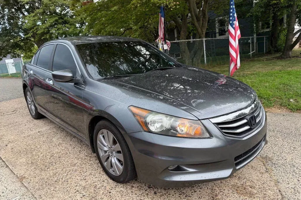 2012 Honda Accord EX-L V6 photo 1