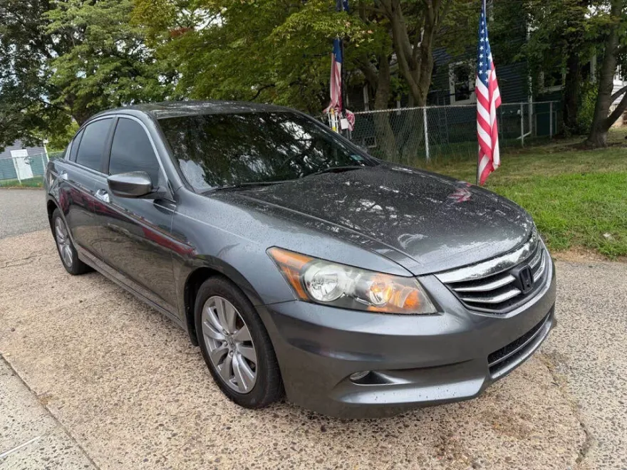 2012 Honda Accord EX-L V6 photo 1