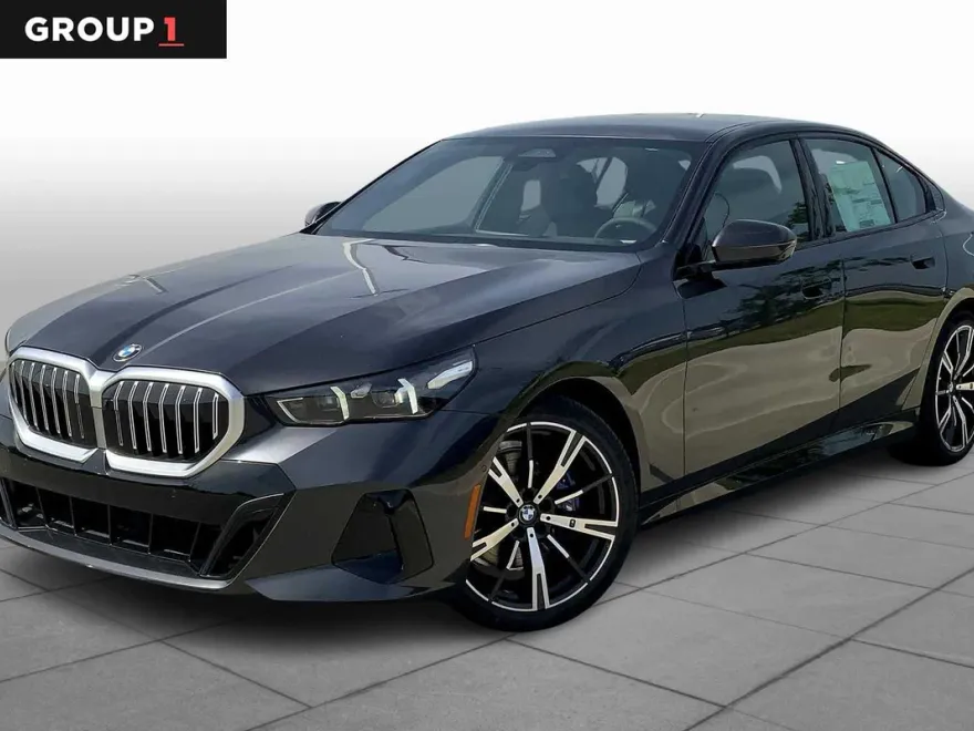 2026 Bmw 530i photo 1
