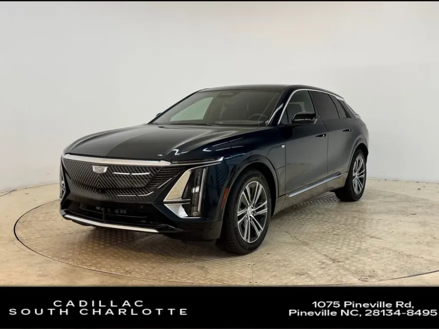 2026 Cadillac Lyriq Luxury photo 1