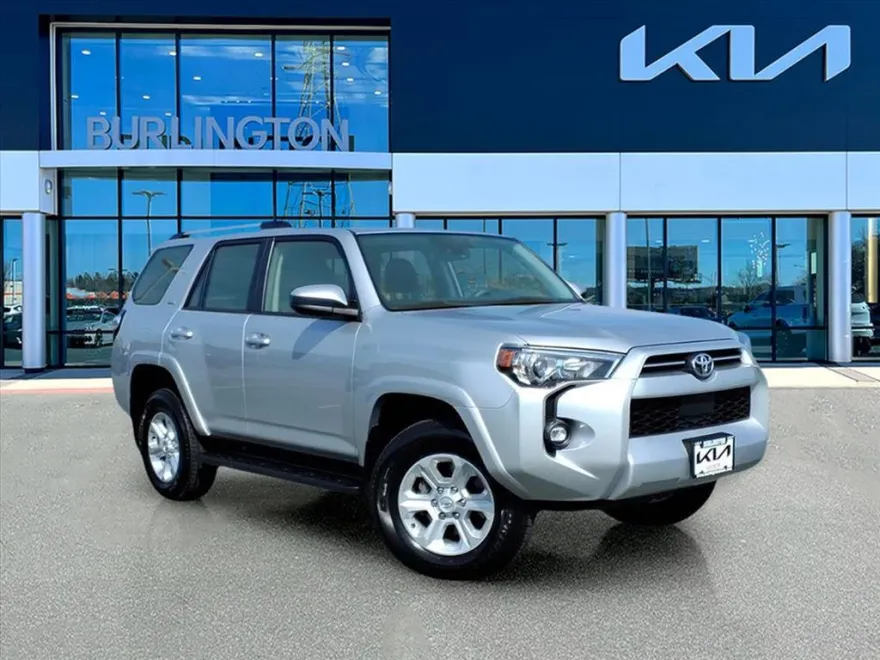2024 Toyota 4Runner SR5 photo 1