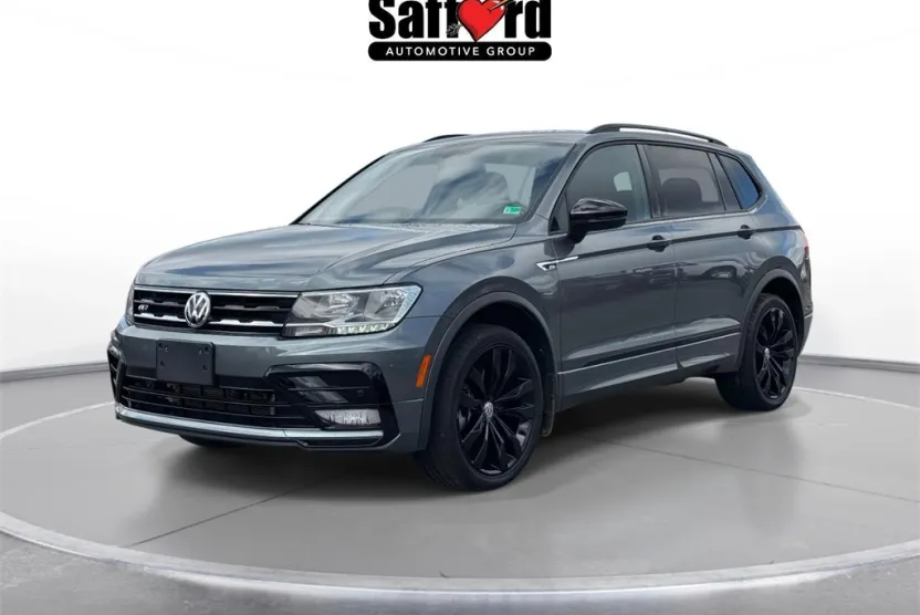 2021 Volkswagen Tiguan SE photo 1