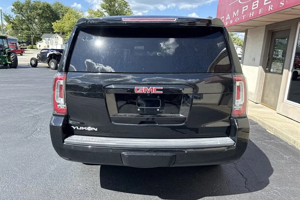 2020 Gmc Yukon SLT photo 1