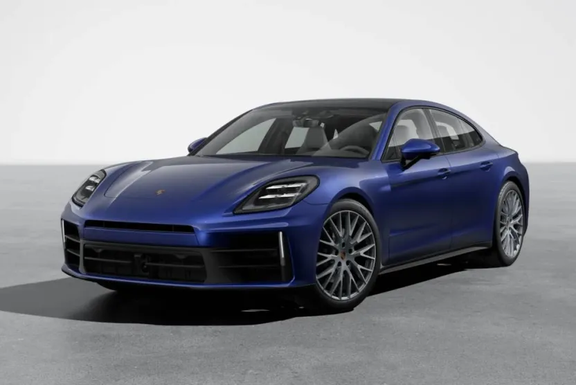 2026 Porsche Panamera 4 photo 1