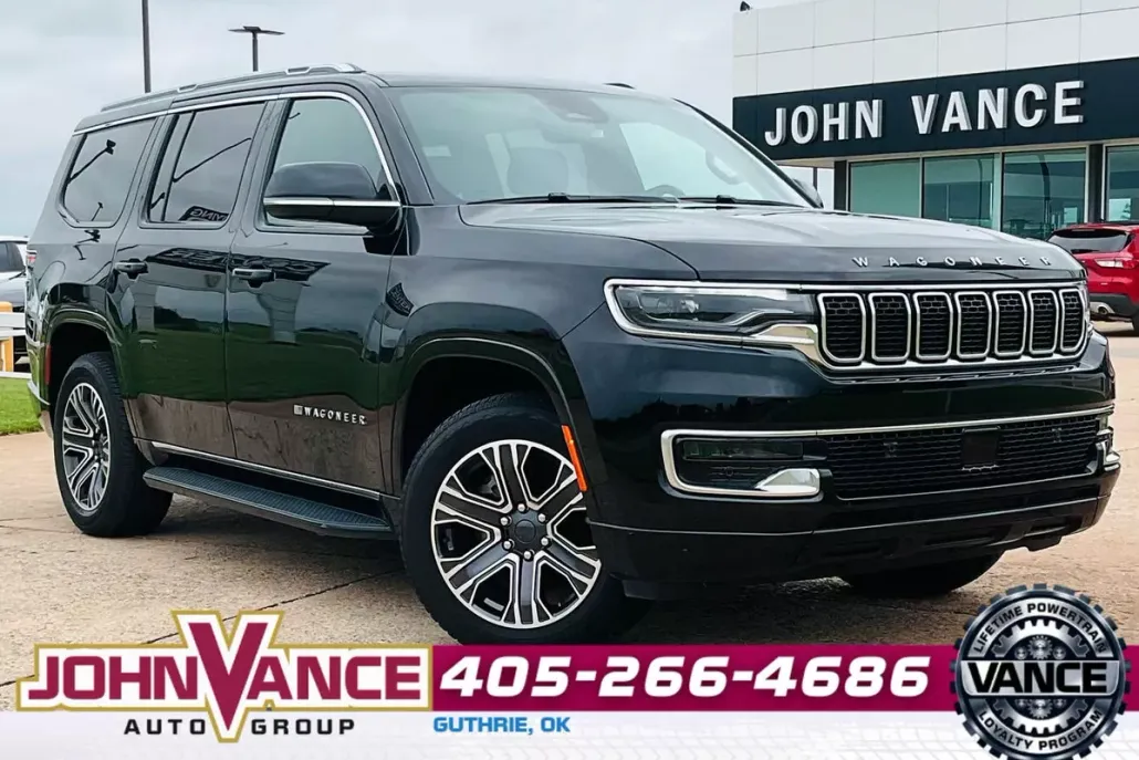 2023 Jeep Wagoneer Base photo 1