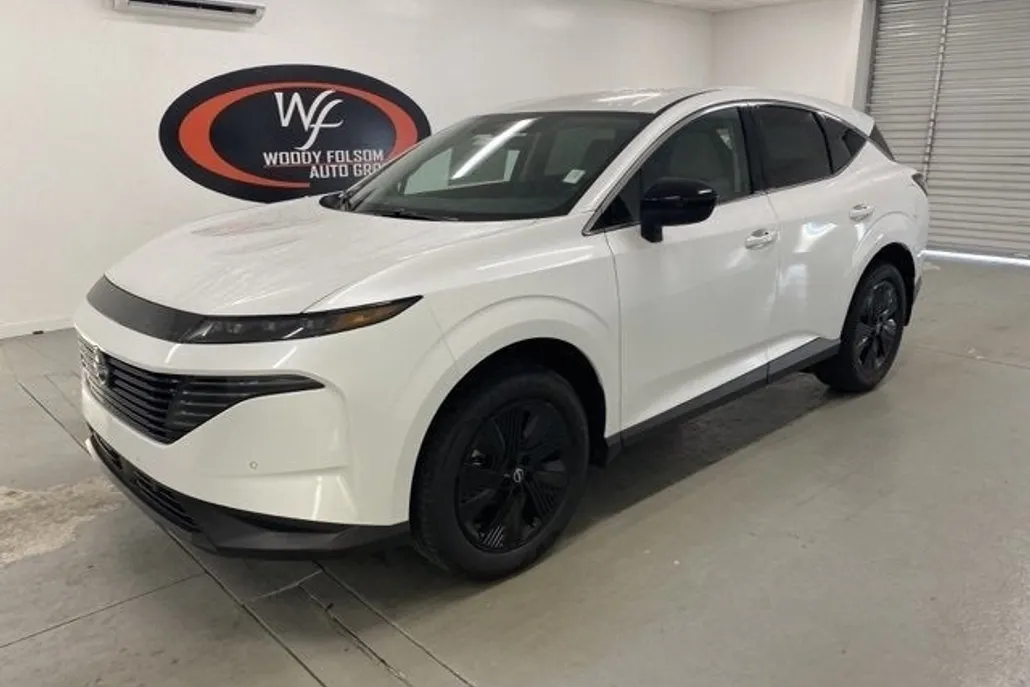 2025 Nissan Murano SV photo 1