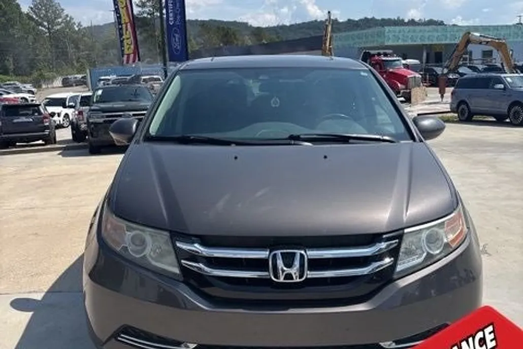 2015 Honda Odyssey EX-L photo 1