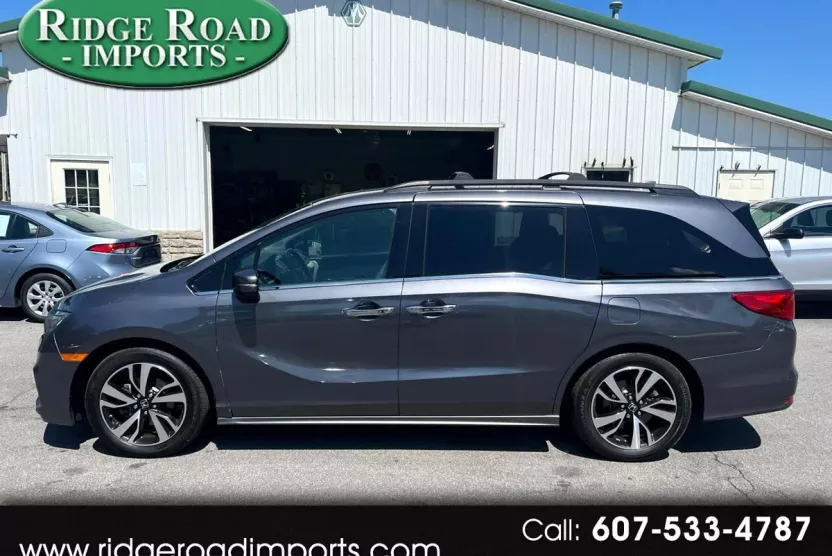 2018 Honda Odyssey Elite photo 1