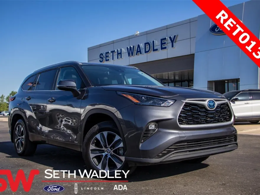 2023 Toyota Highlander Hybrid XLE photo 1