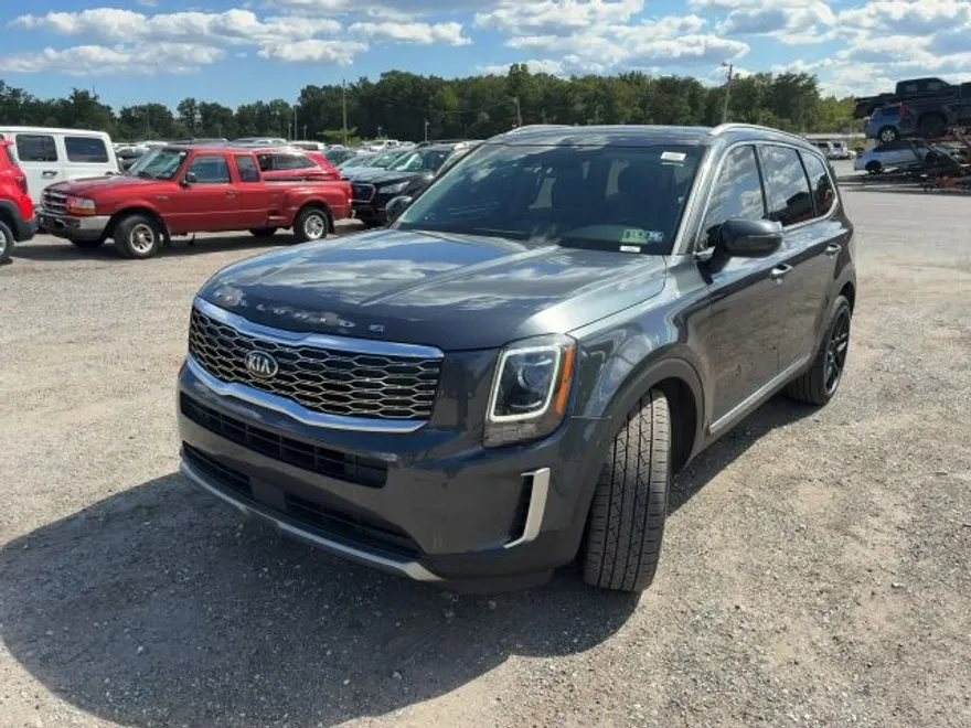 2020 Kia Telluride EX photo 1