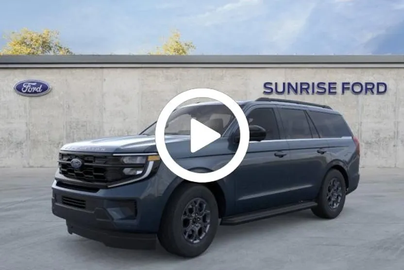 2025 Ford Expedition photo 1