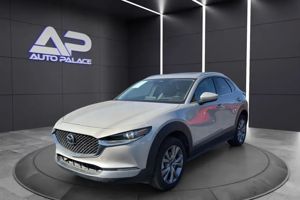 2024 Mazda CX-30 Premium photo 1