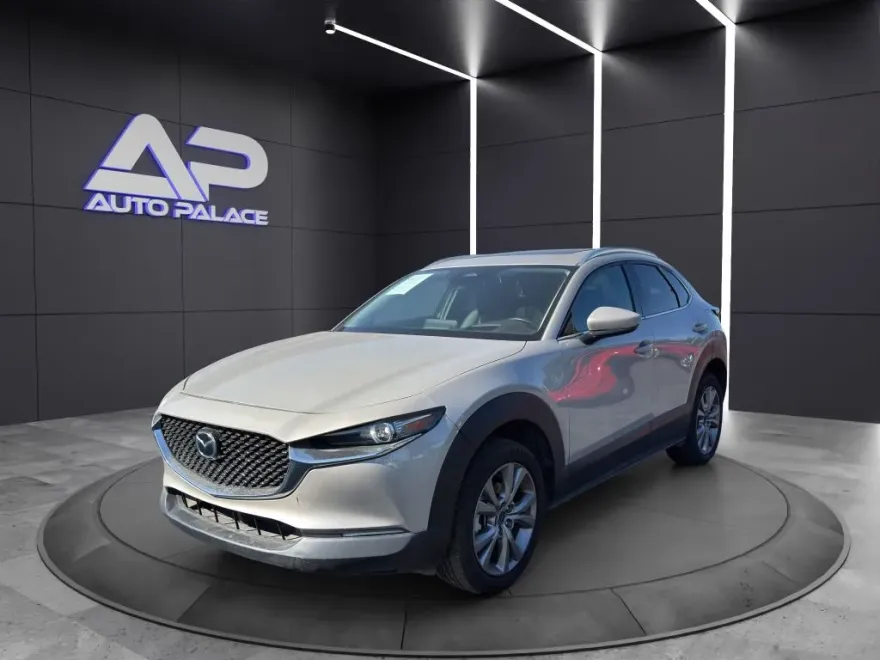 2024 Mazda CX-30 Premium photo 1
