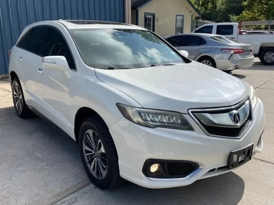 2017 Acura RDX Advance photo 1