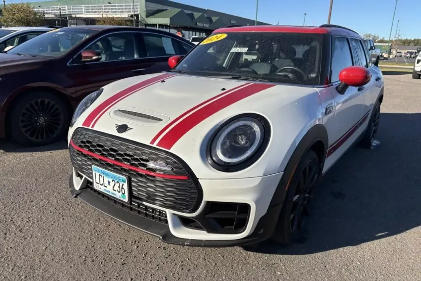 2024 Mini Clubman John Cooper Works ALL4 photo 1