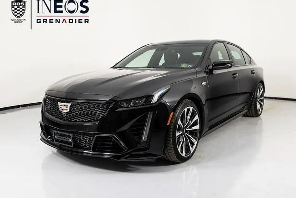 2023 Cadillac CT5 V photo 1
