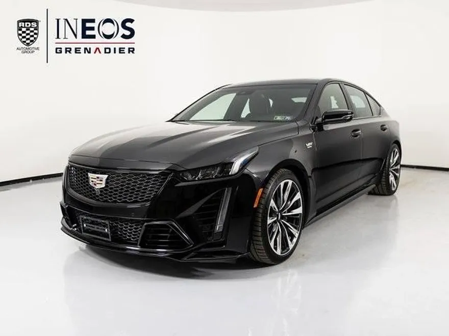 2023 Cadillac CT5 V photo 1