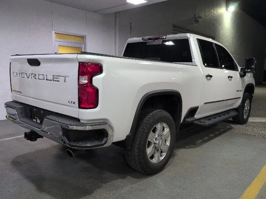 2022 Chevrolet Silverado 2500HD LTZ photo 1