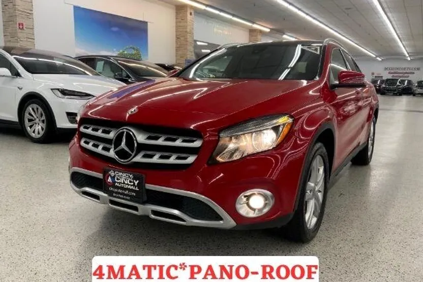 2018 Mercedes Benz GLA 250 4MATIC photo 1