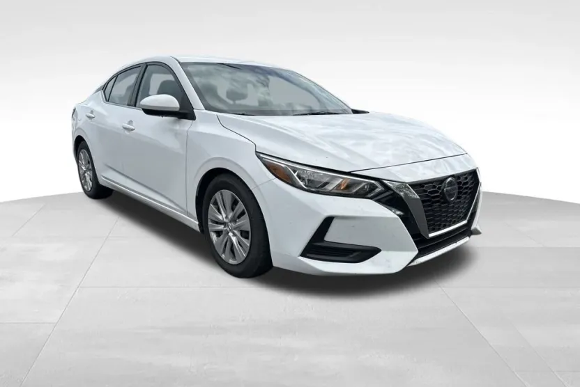2020 Nissan Sentra S photo 1
