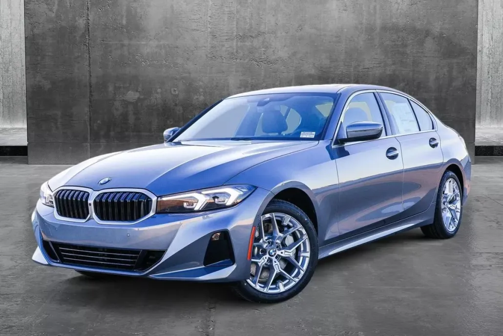2025 Bmw 330i xDrive Sedan photo 1