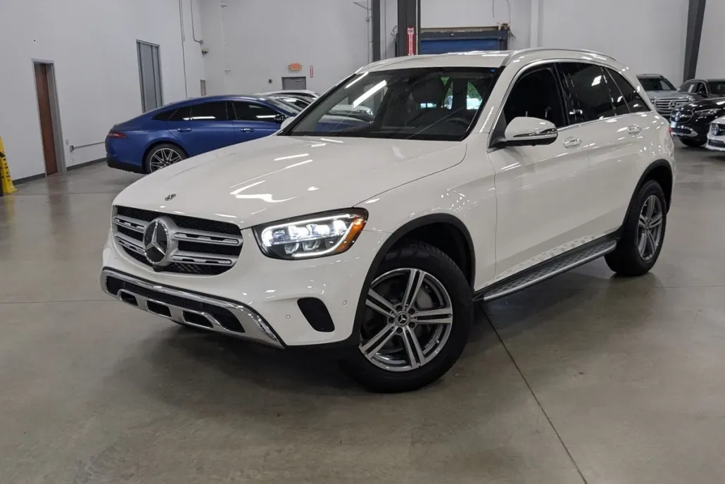 2022 Mercedes Benz GLC 300 photo 1