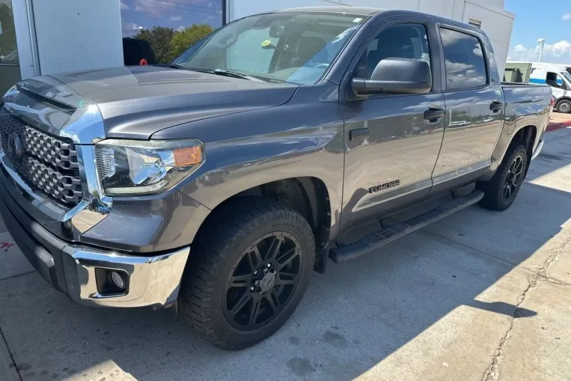2020 Toyota Tundra SR5 Grade photo 1