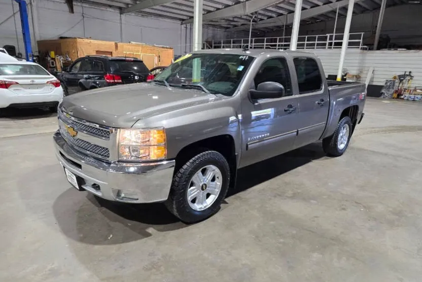 2013 Chevrolet Silverado 1500 LT photo 1