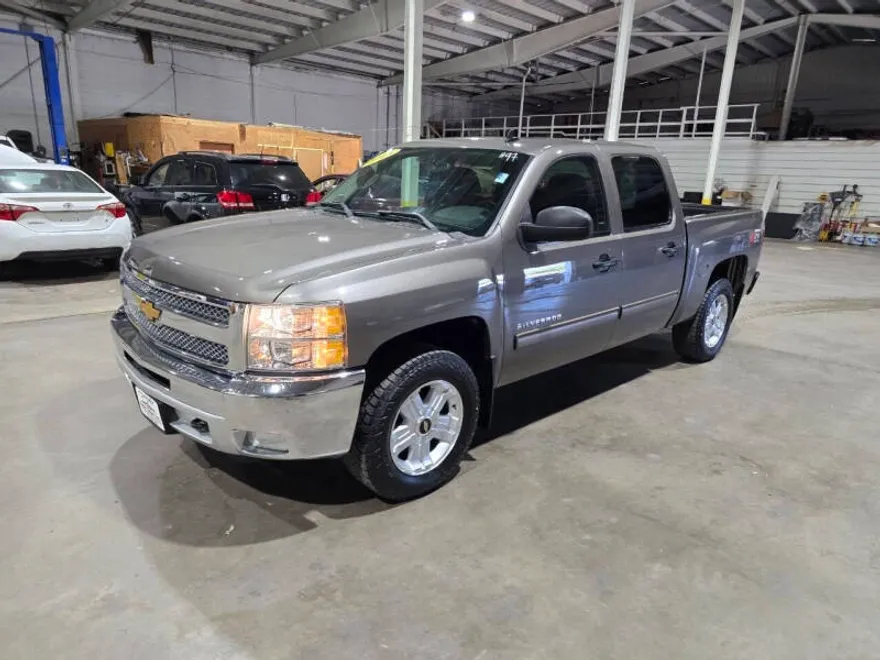 2013 Chevrolet Silverado 1500 LT photo 1