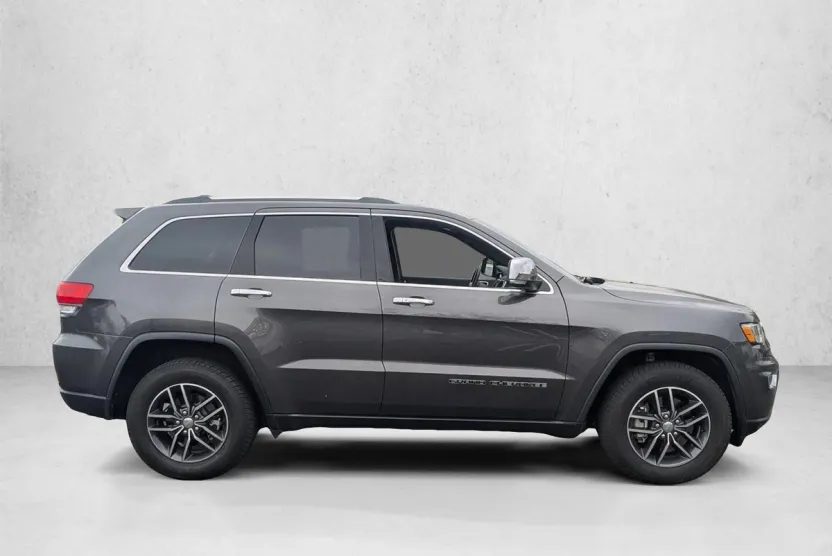 2018 Jeep Grand Cherokee Limited photo 1