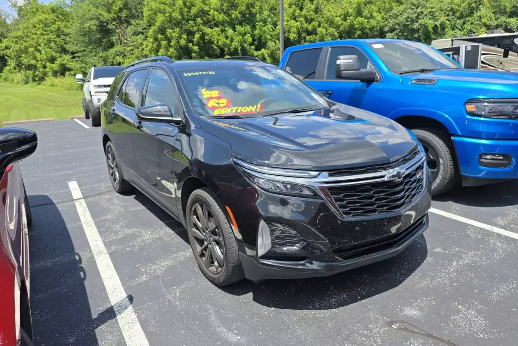 2022 Chevrolet Equinox RS photo 1