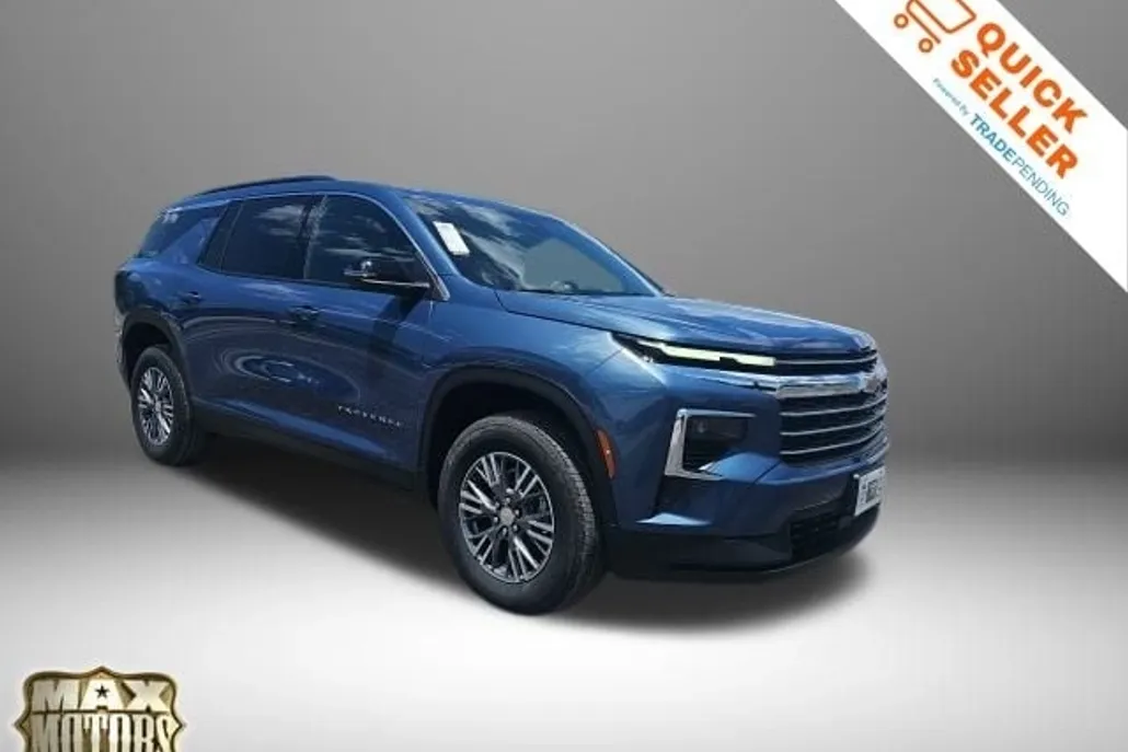 2025 Chevrolet Traverse photo 1