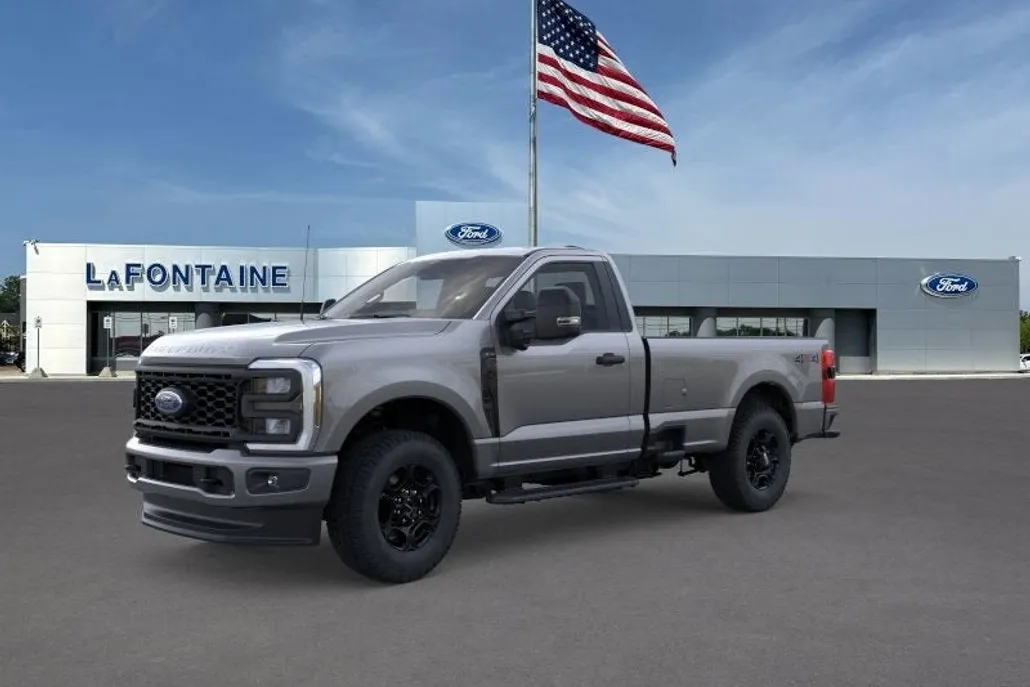 2025 Ford F-350 photo 1
