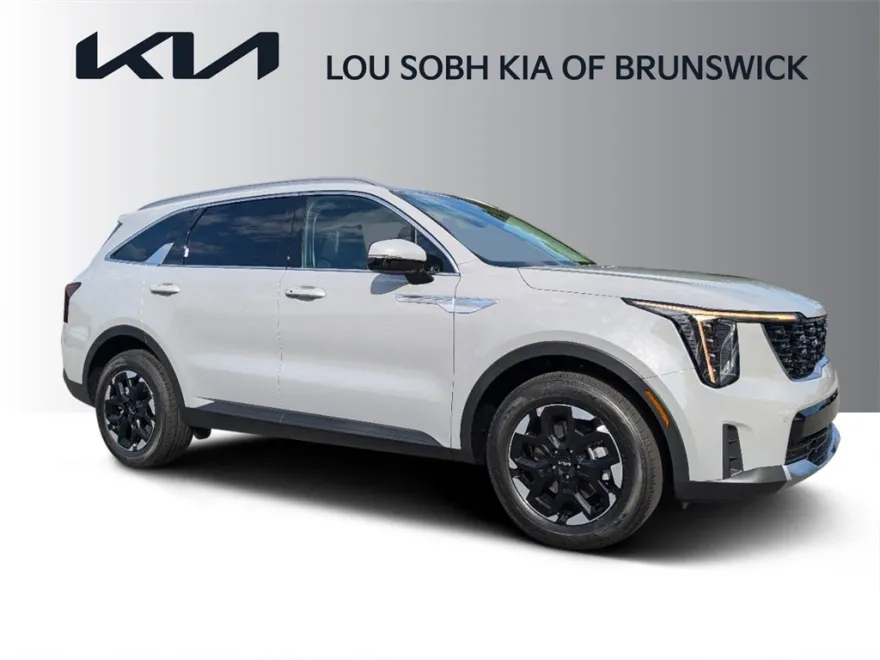 2025 Kia Sorento S photo 1