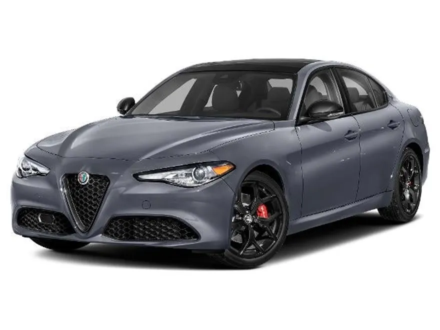2022 Alfa Romeo Giulia Ti photo 1