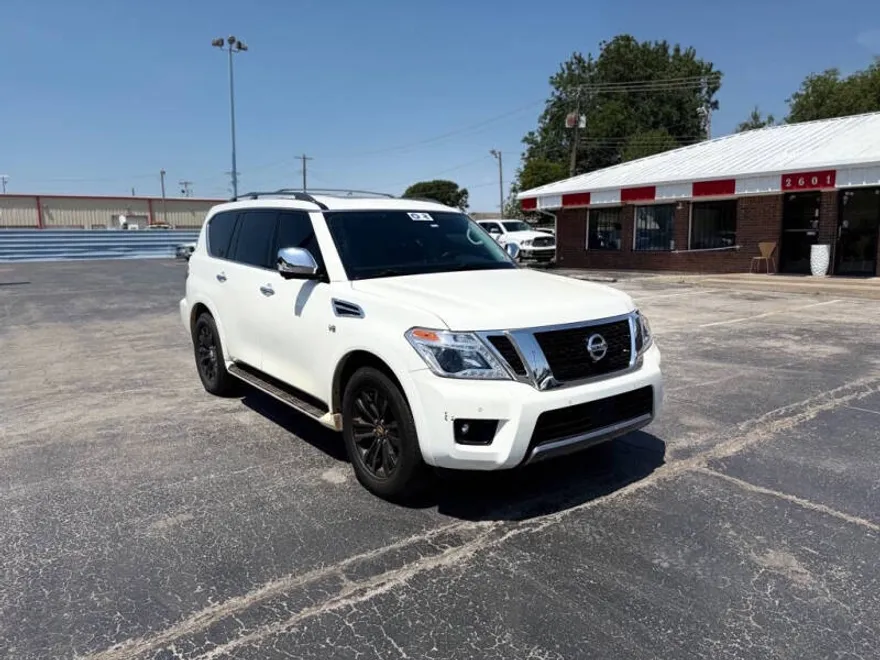 2019 Nissan Armada photo 1