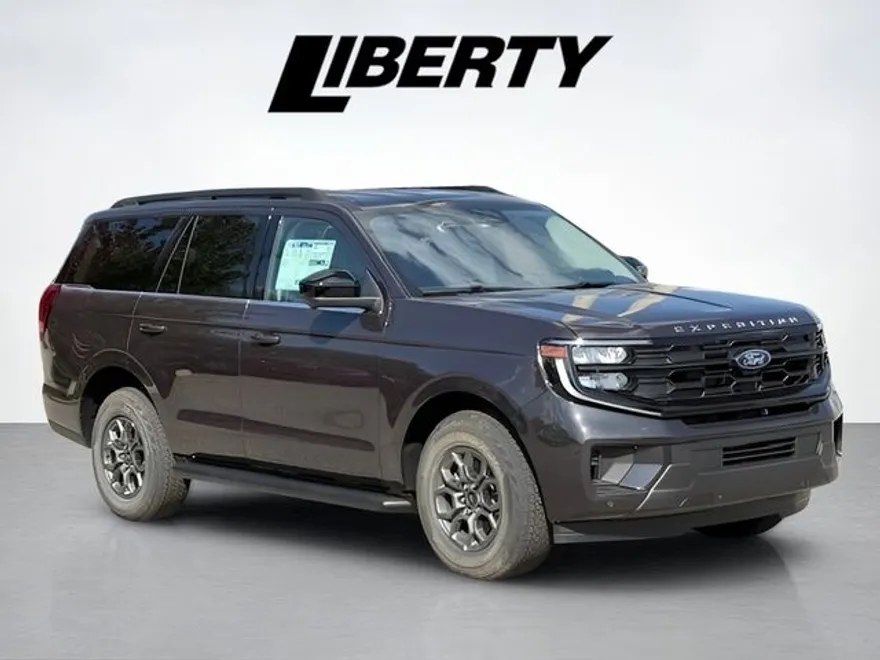 2025 Ford Expedition photo 1