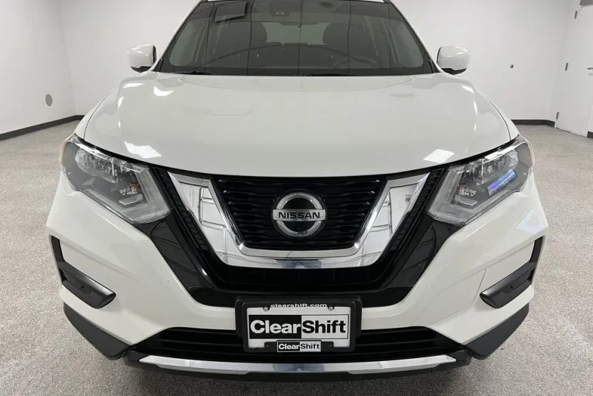 2020 Nissan Rogue S photo 1