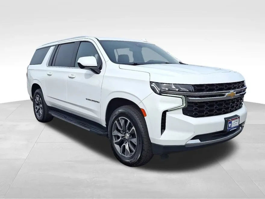 2021 Chevrolet Suburban LS photo 1