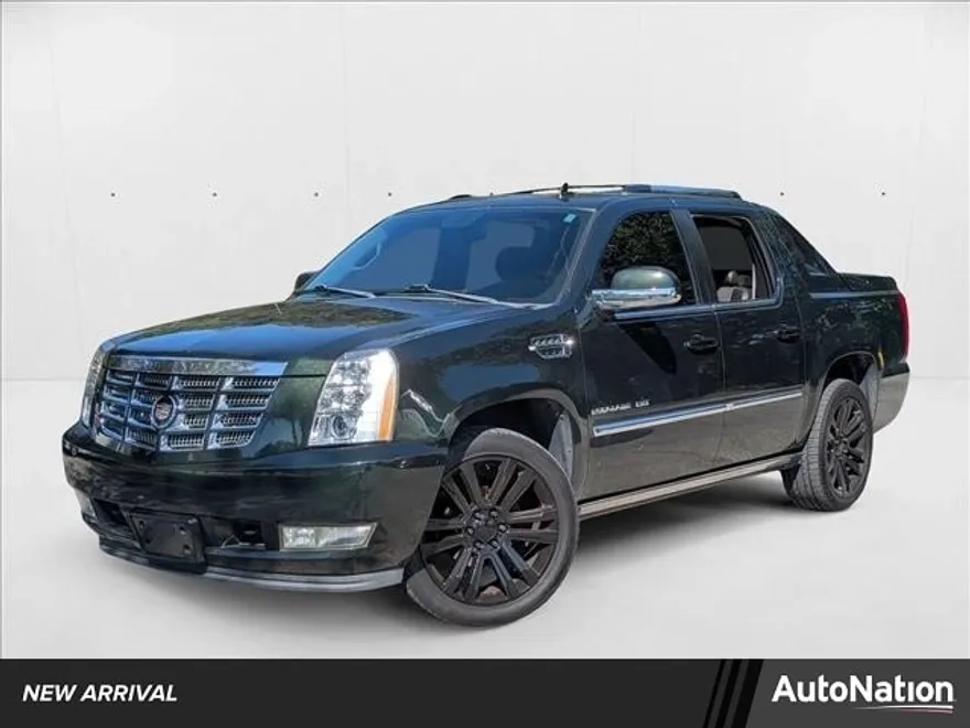2013 Cadillac Escalade EXT Premium photo 1